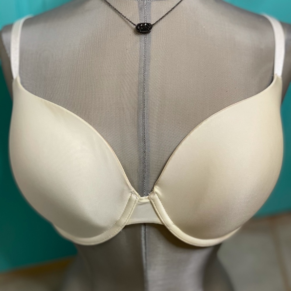 VS Bra